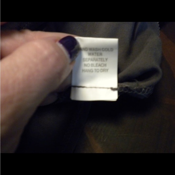 Grey tunic style shirt with satin trim size L - Picture 5 of 5